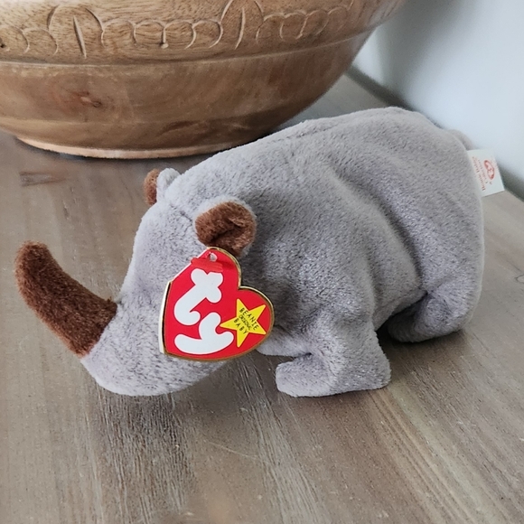 🦏 Ty Beanie Baby “Spike” the Rhino – 1996 Vintage Collectible Plush - Picture 4 of 16